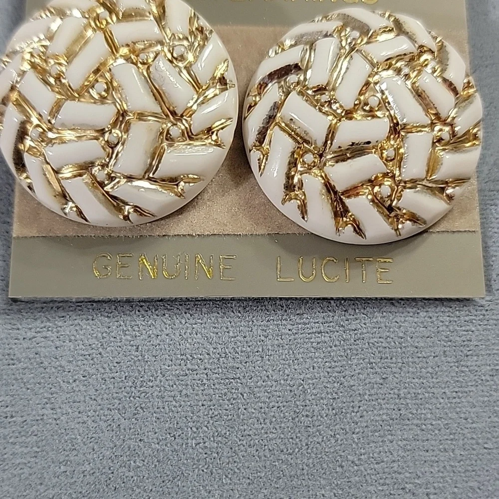 Lucite White and Gold Dome Pierced Stud Vintage Earrings